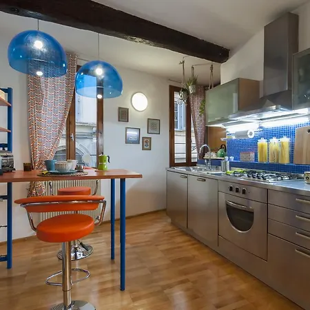Apartment Pietrapiana Flat & Local Market *